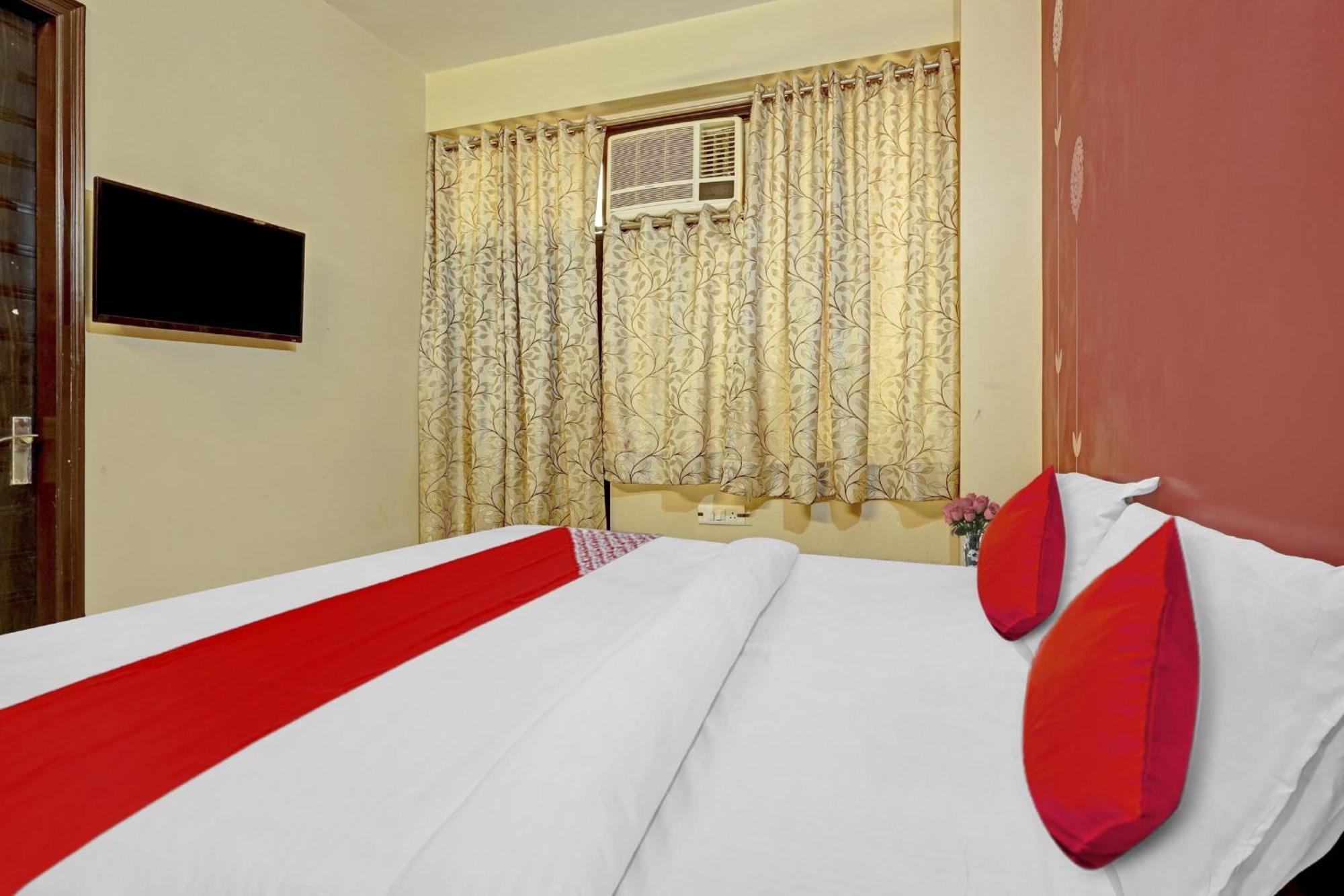 Hotel O A.K Palace New Delhi Eksteriør bilde