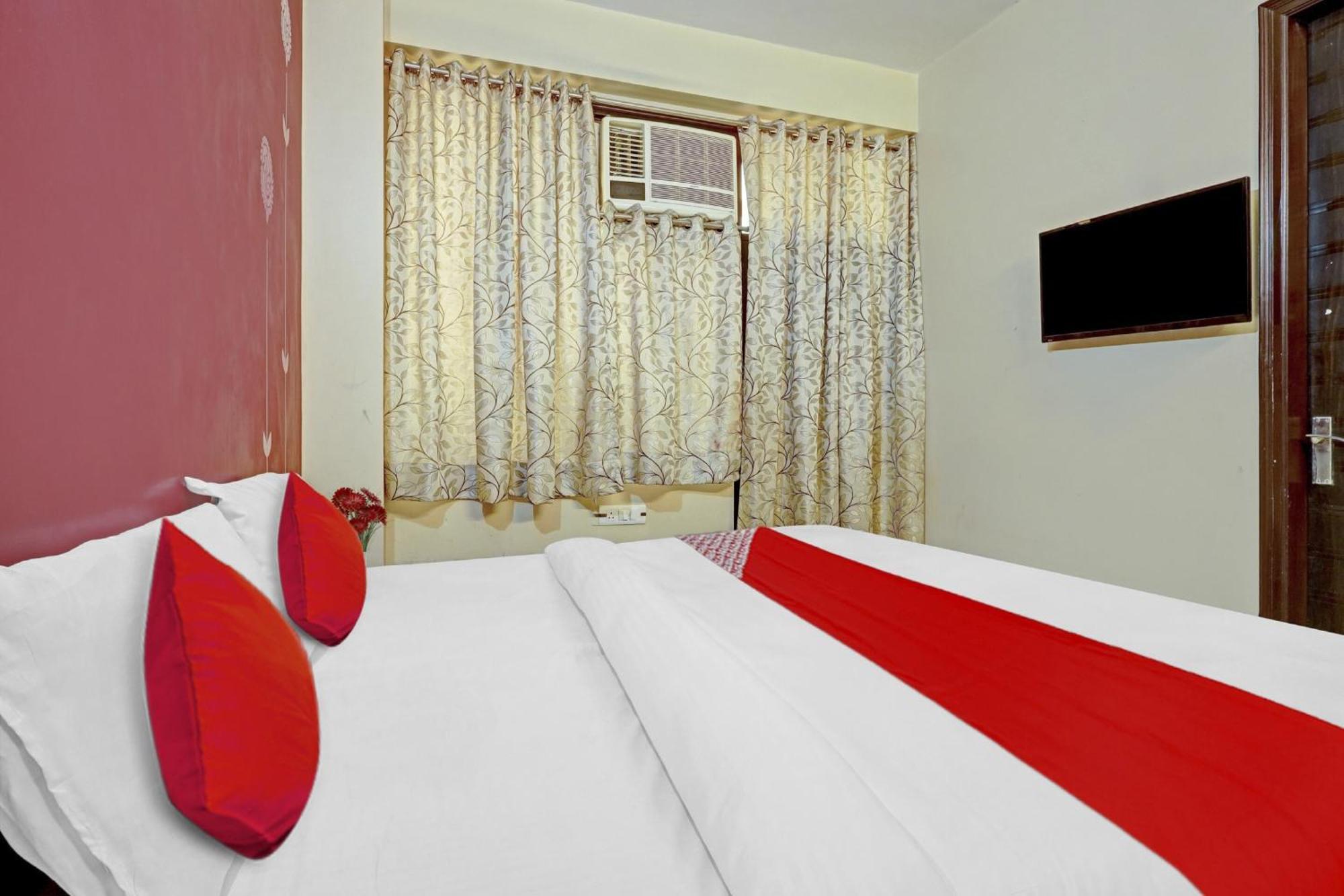 Hotel O A.K Palace New Delhi Eksteriør bilde